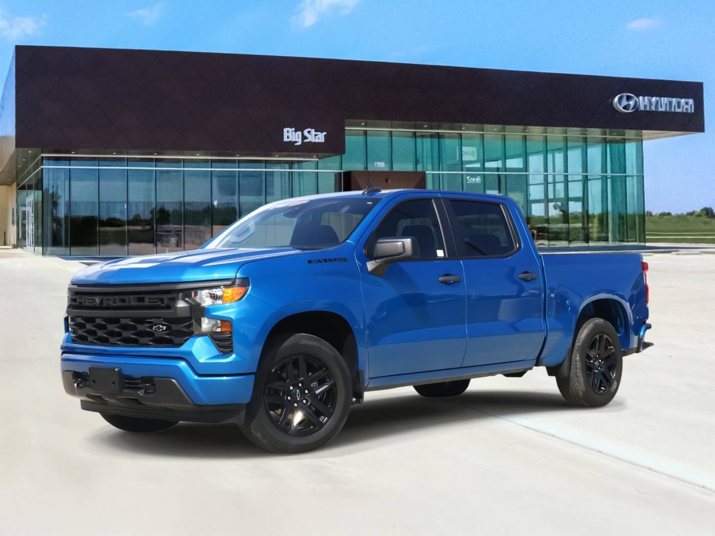 2024 Chevrolet Silverado 1500 Custom — Pickup Truck — 14,909 mi — Friendswood, TX