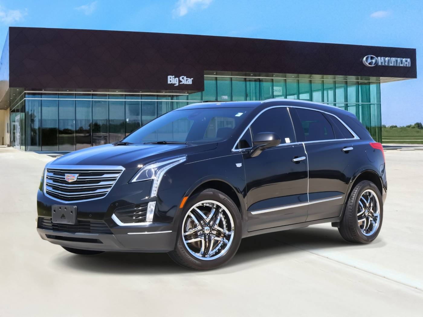 2019 Cadillac XT5 Luxury — SUV — 65,992 mi — Friendswood, TX