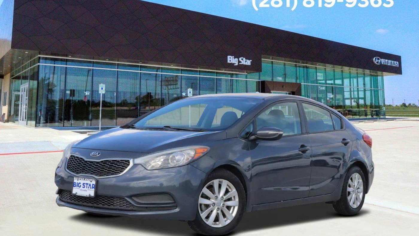 2016 Kia Forte LX — Sedan — 80,090 mi — Friendswood, TX