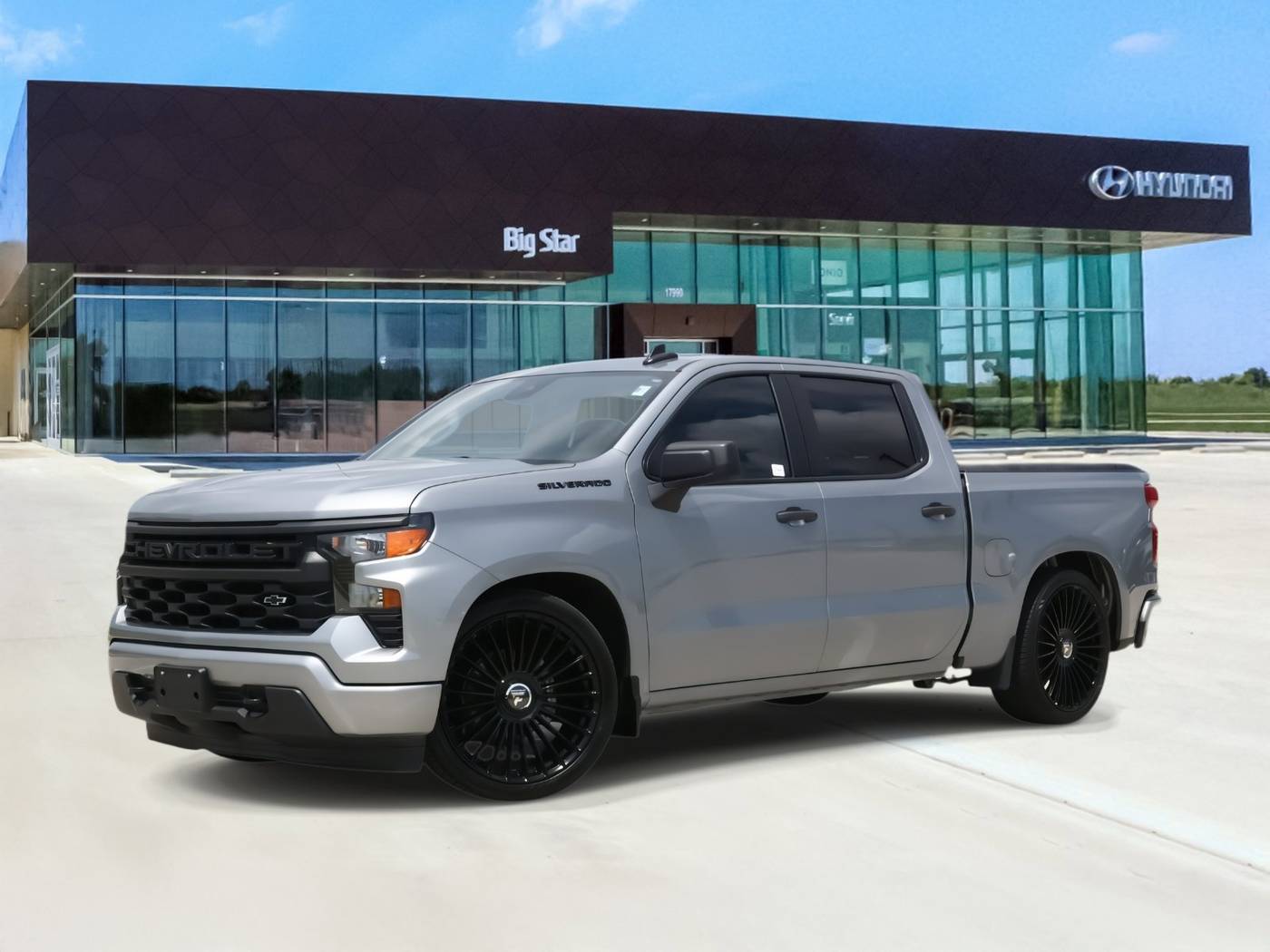 2024 Chevrolet Silverado 1500 Custom — Pickup Truck — 25,230 mi — Friendswood, TX