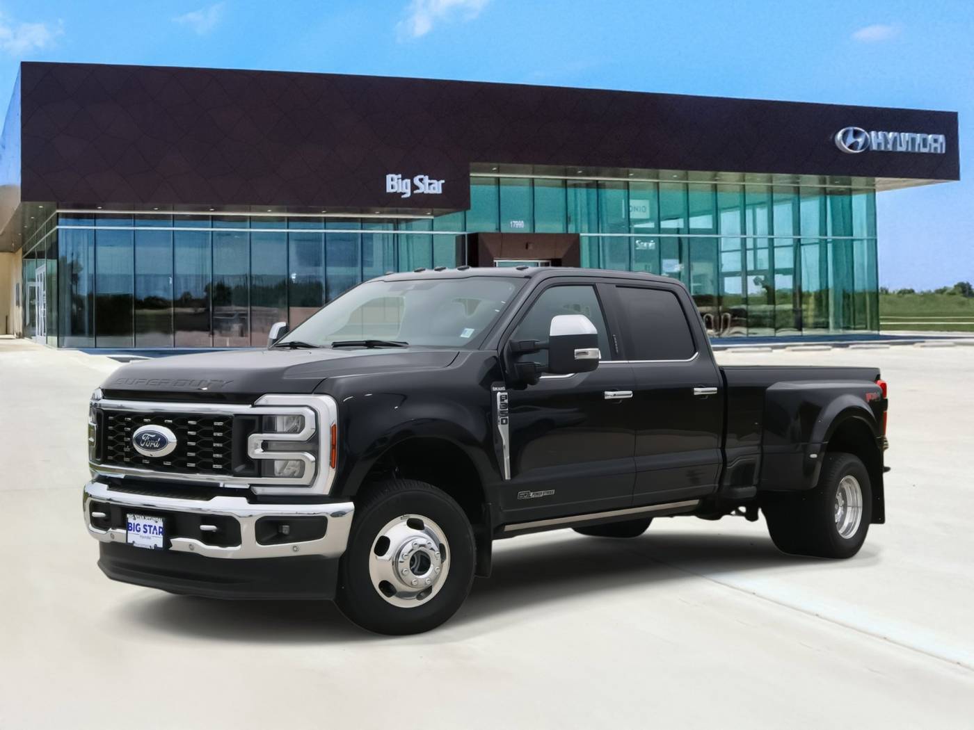 2024 Ford Super Duty F-350 XL — Pickup Truck — 8,764 mi — Friendswood, TX
