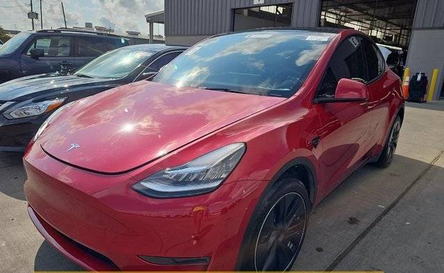 2023 Tesla Model Y Long Range — SUV — 22,784 mi — Friendswood, TX