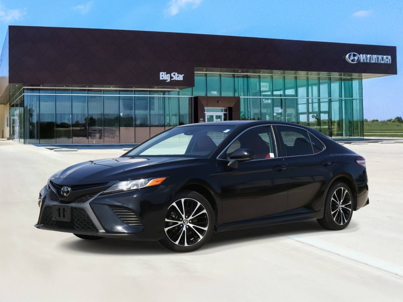 2020 Toyota Camry SE — Sedan — 88,178 mi — Friendswood, TX