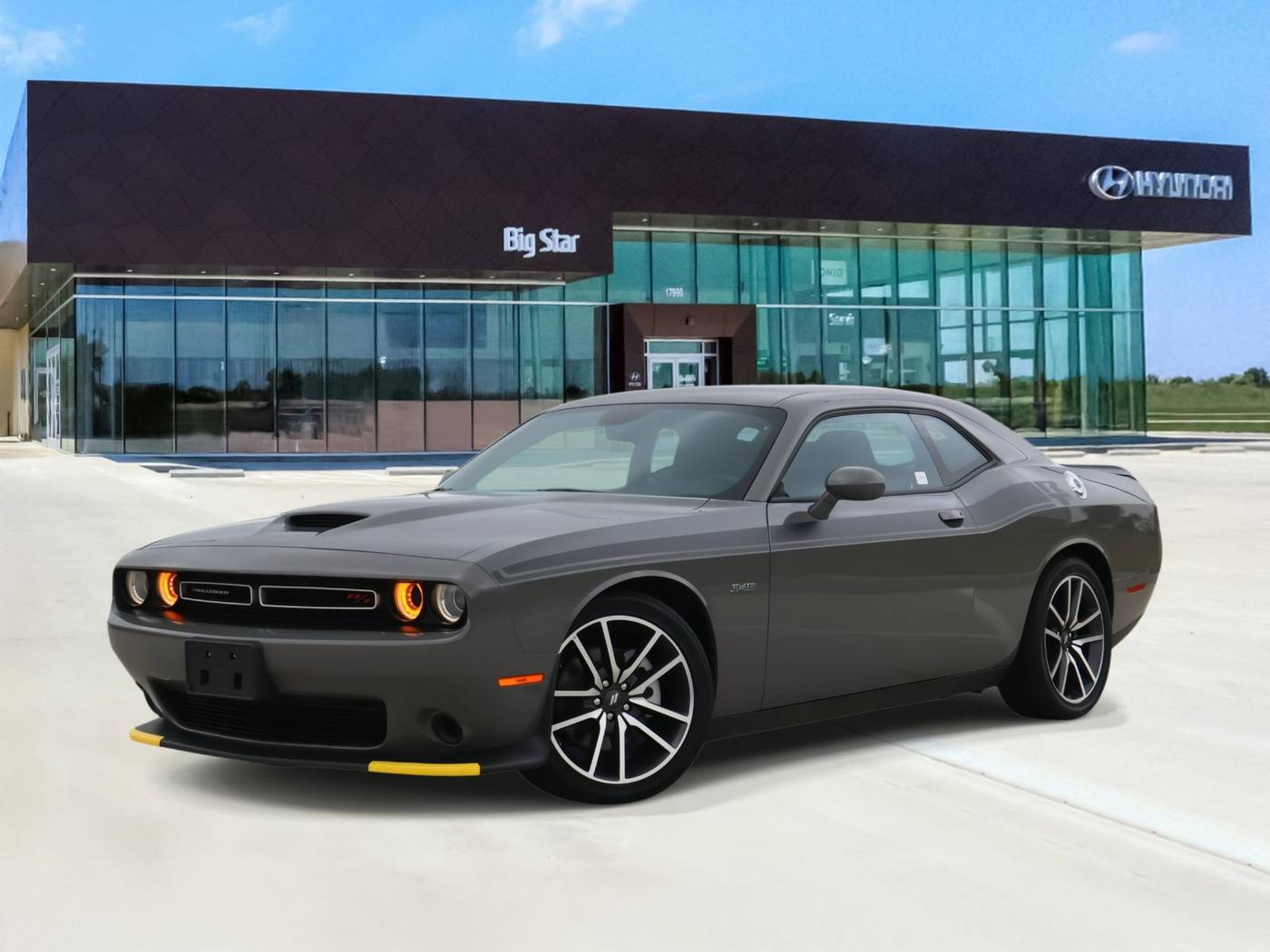 2023 Dodge Challenger R/T — Coupe — 20,679 mi — Friendswood, TX