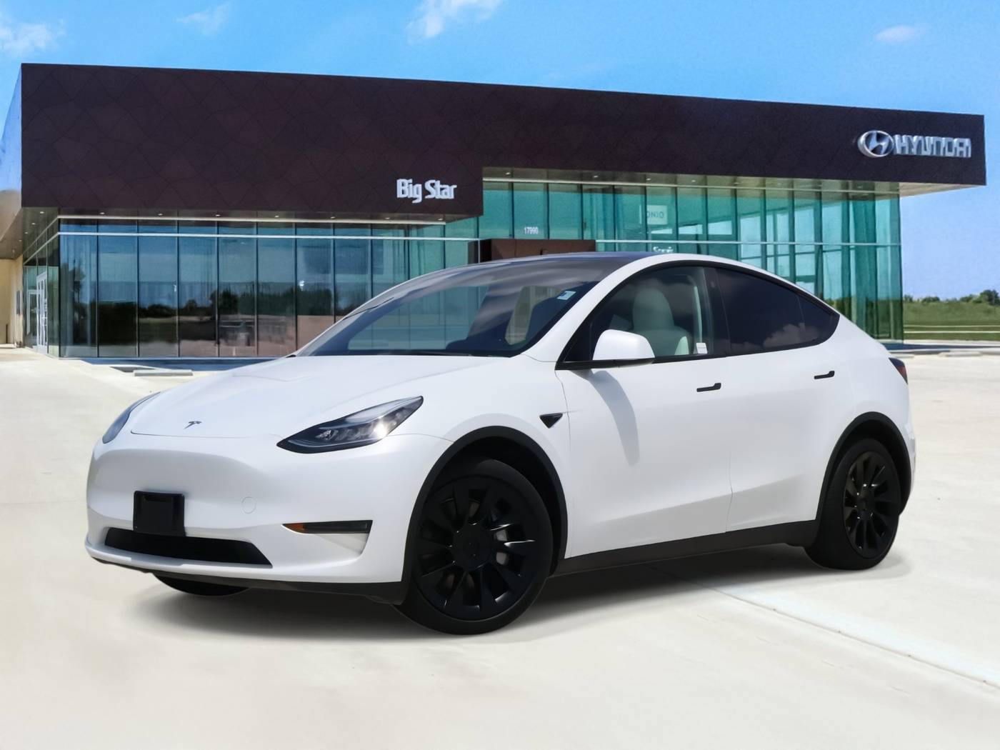 2023 Tesla Model Y Long Range — SUV — 20,213 mi — Friendswood, TX