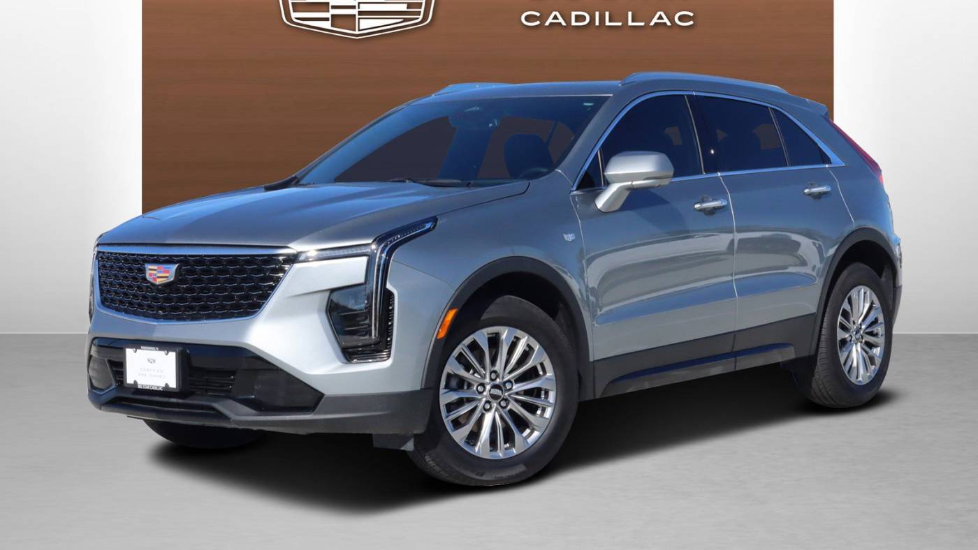 2025 Cadillac XT4 Premium Luxury — SUV — 4,712 mi — Friendswood, TX