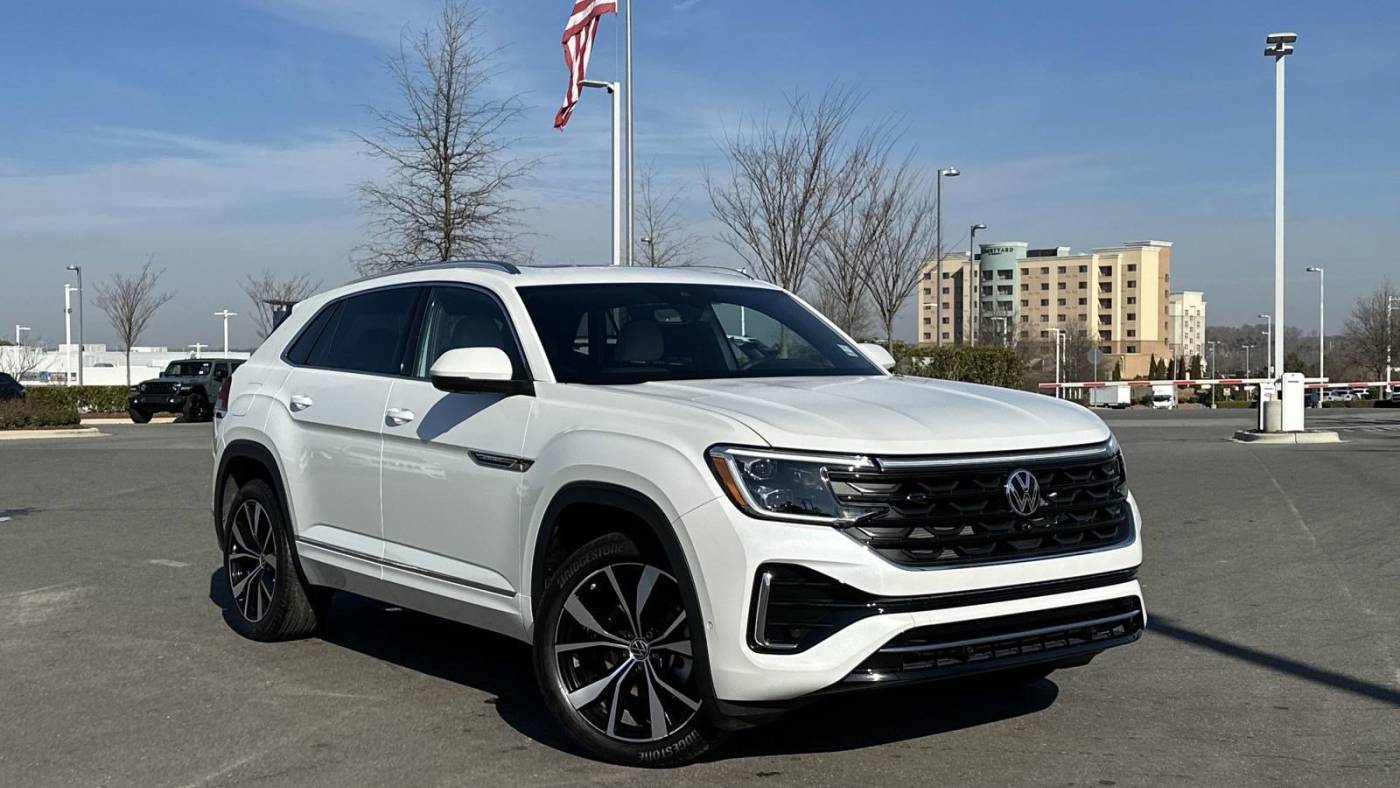 2024 Volkswagen Atlas Cross Sport SEL Premium R-Line — SUV — 8,956 mi — Concord, NC