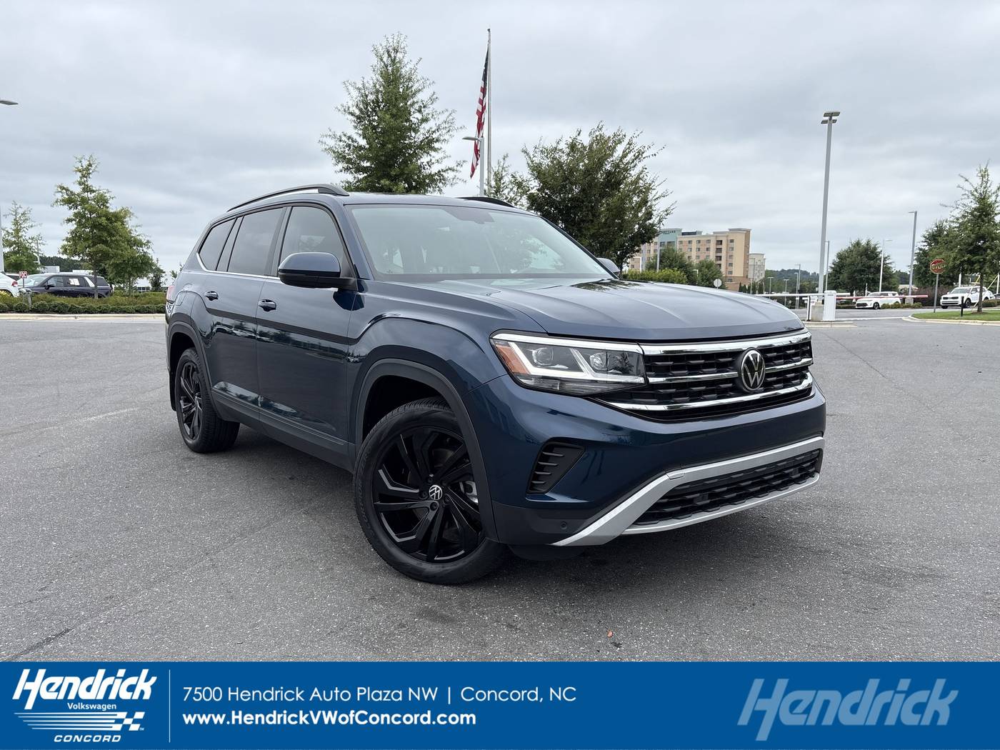 2023 Volkswagen Atlas SE with Technology — SUV — 40,150 mi — Concord, NC