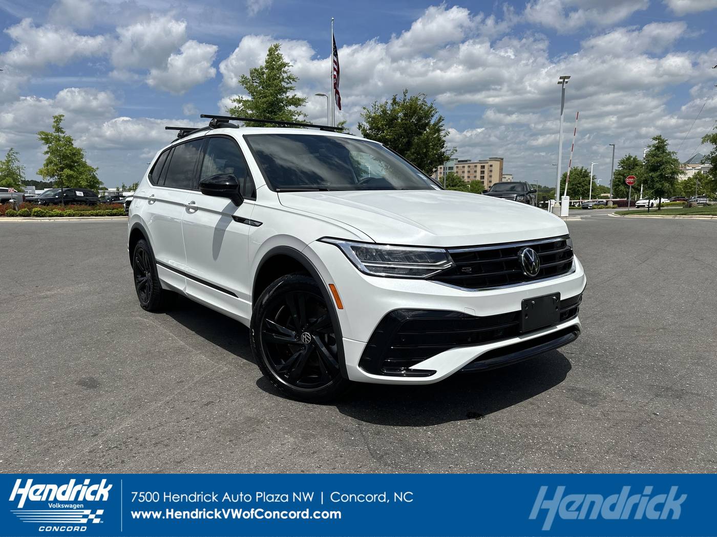 2024 Volkswagen Tiguan SE R-Line Black — SUV — 5,993 mi — Concord, NC