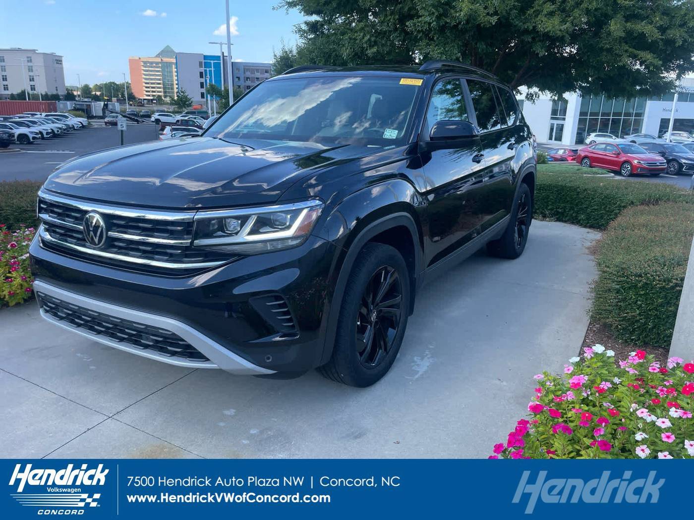 2022 Volkswagen Atlas SE with Technology — SUV — 44,220 mi — Concord, NC