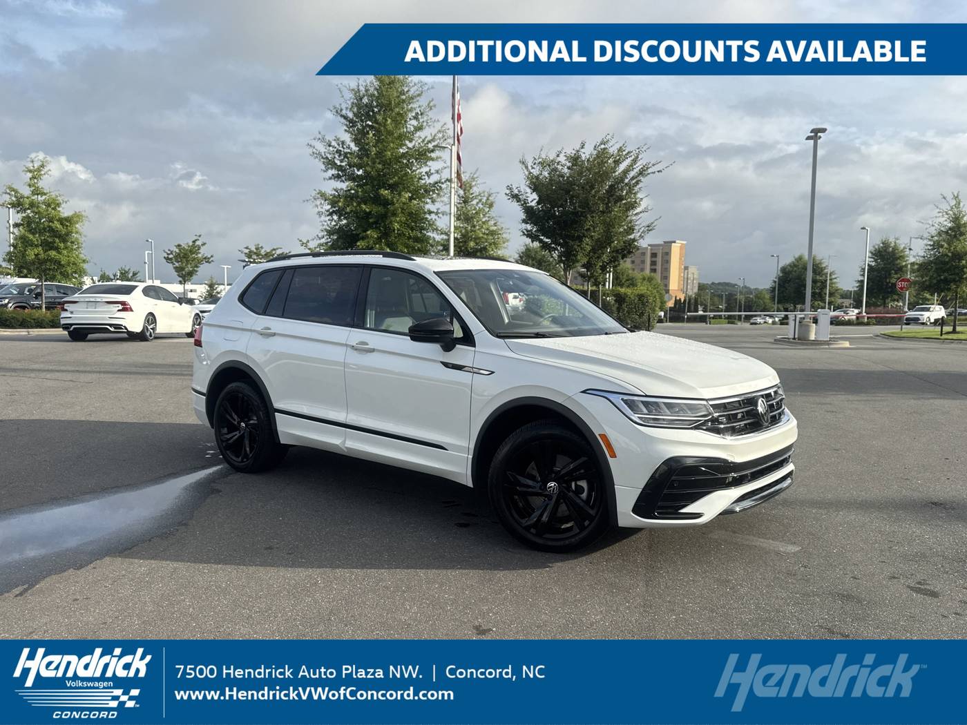 2024 Volkswagen Tiguan SE R-Line Black — SUV — 16,548 mi — Concord, NC