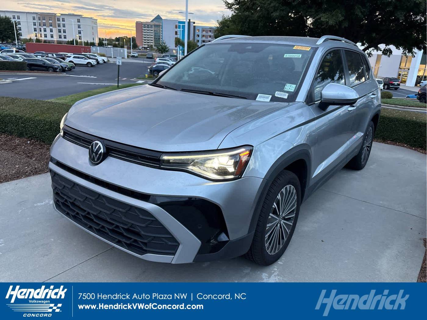 2025 Volkswagen Taos SE — SUV — 6,801 mi — Concord, NC