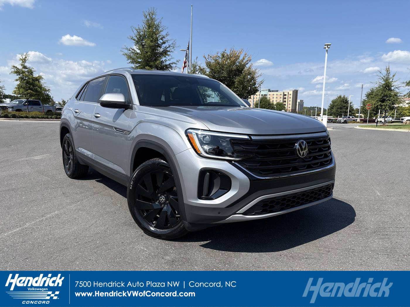 2024 Volkswagen Atlas Cross Sport SE with Technology — SUV — 14,697 mi — Concord, NC