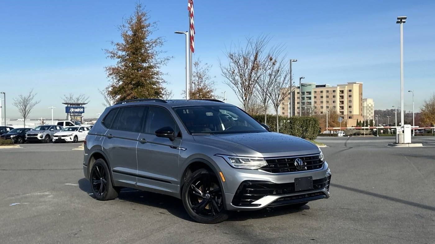 2024 Volkswagen Tiguan SE R-Line Black — SUV — 10,475 mi — Concord, NC