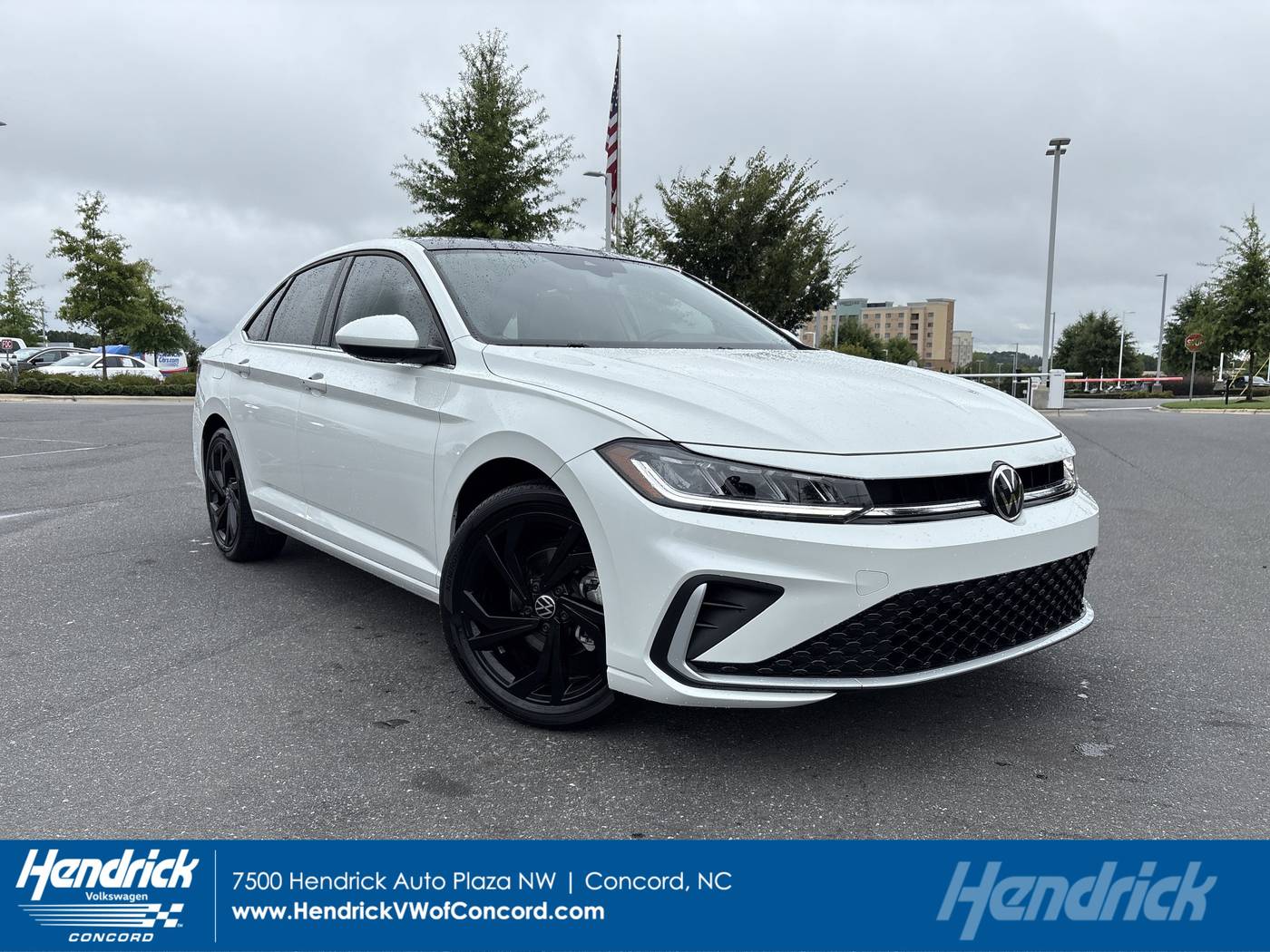 2025 Volkswagen Jetta SE — Sedan — 4,754 mi — Concord, NC