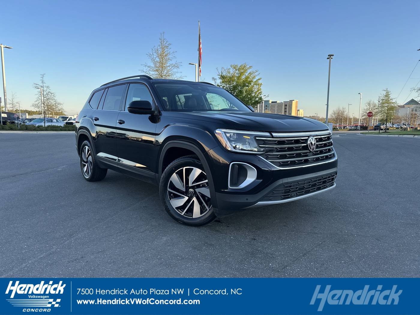 2024 Volkswagen Atlas SE with Technology — SUV — 22,446 mi — Concord, NC