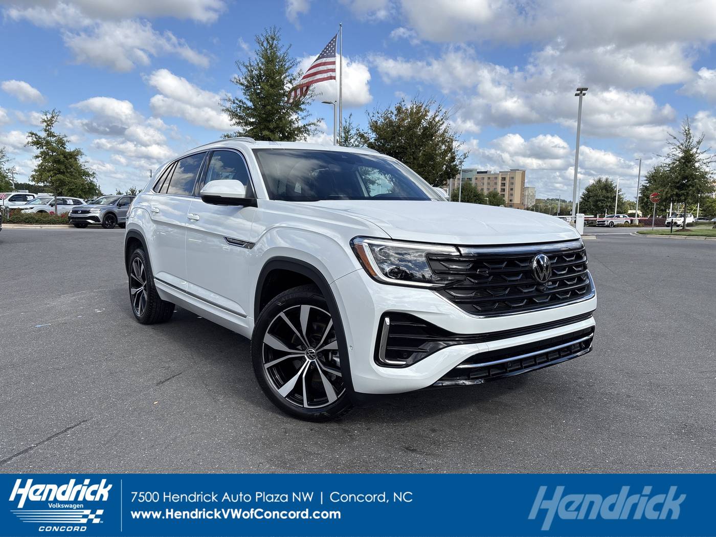 2024 Volkswagen Atlas Cross Sport SEL Premium R-Line — SUV — 14,699 mi — Concord, NC