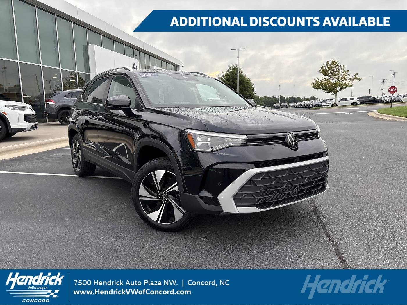 2025 Volkswagen Taos SE — SUV — 126 mi — Concord, NC
