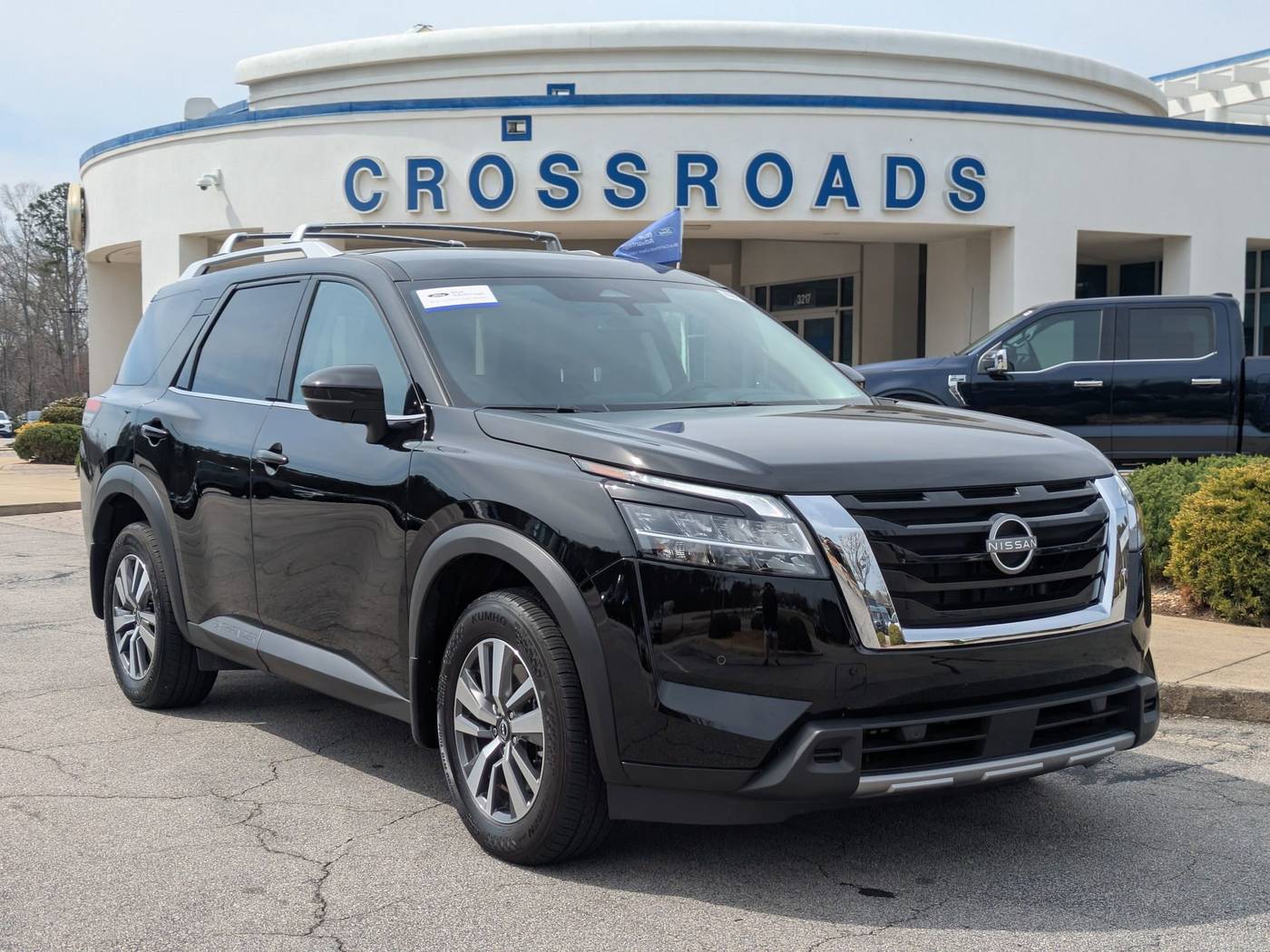 2024 Nissan Pathfinder SL — SUV — 4,095 mi — Fuquay-Varina, NC