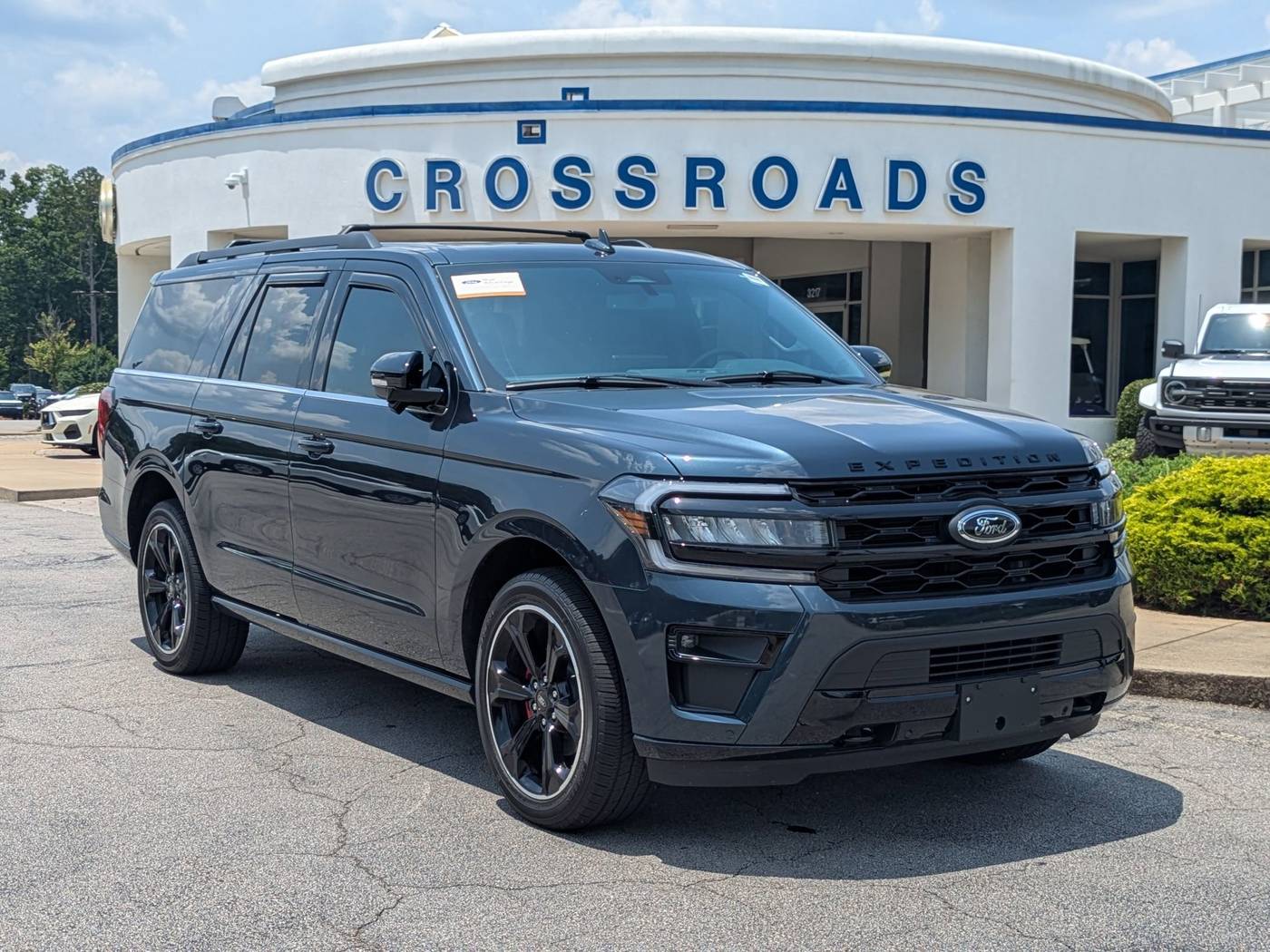 2024 Ford Expedition Limited — SUV — 7,900 mi — Fuquay-Varina, NC