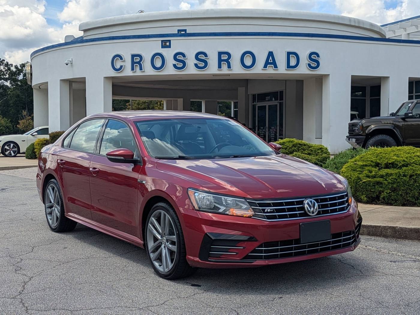 2018 Volkswagen Passat 2.0T S — Sedan — 121,988 mi — Fuquay-Varina, NC