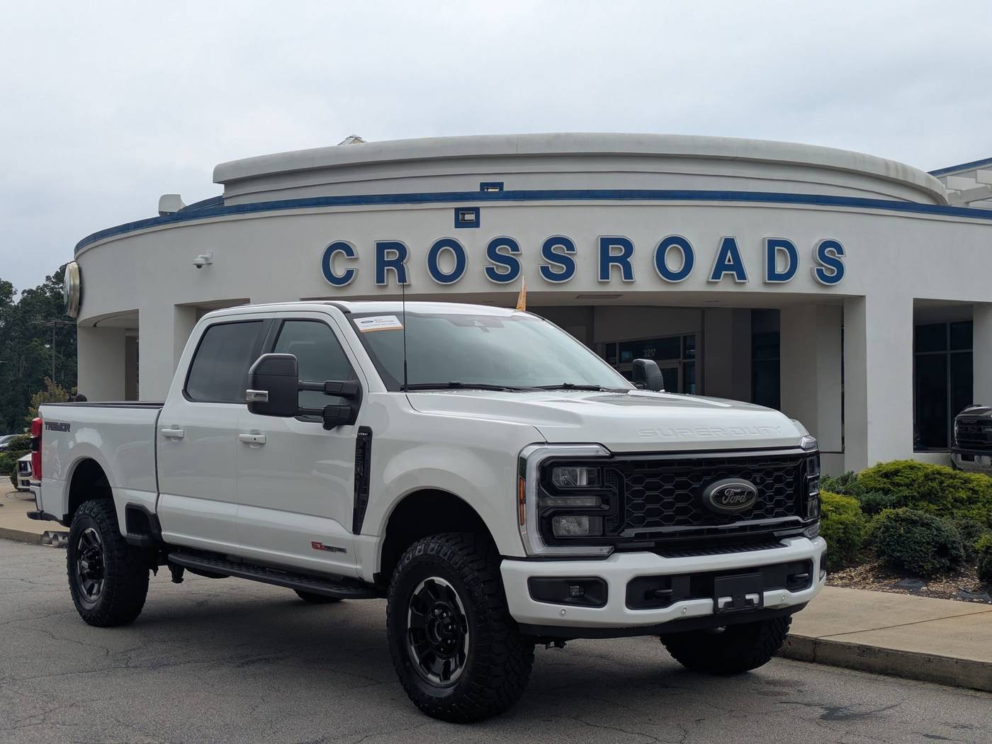 2025 Ford Super Duty F-250 LARIAT — Pickup Truck — 2,548 mi — Fuquay-Varina, NC