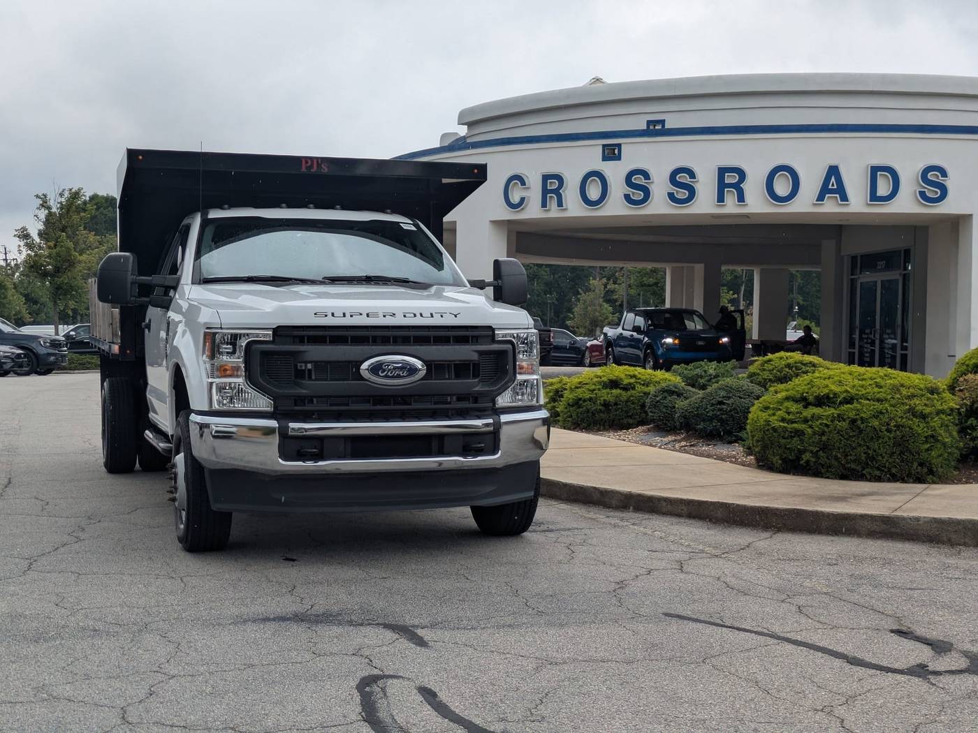 2021 Ford Super Duty F-350 Chassis Cab XL — Chassis Cab Truck — 4,224 mi — Fuquay-Varina, NC