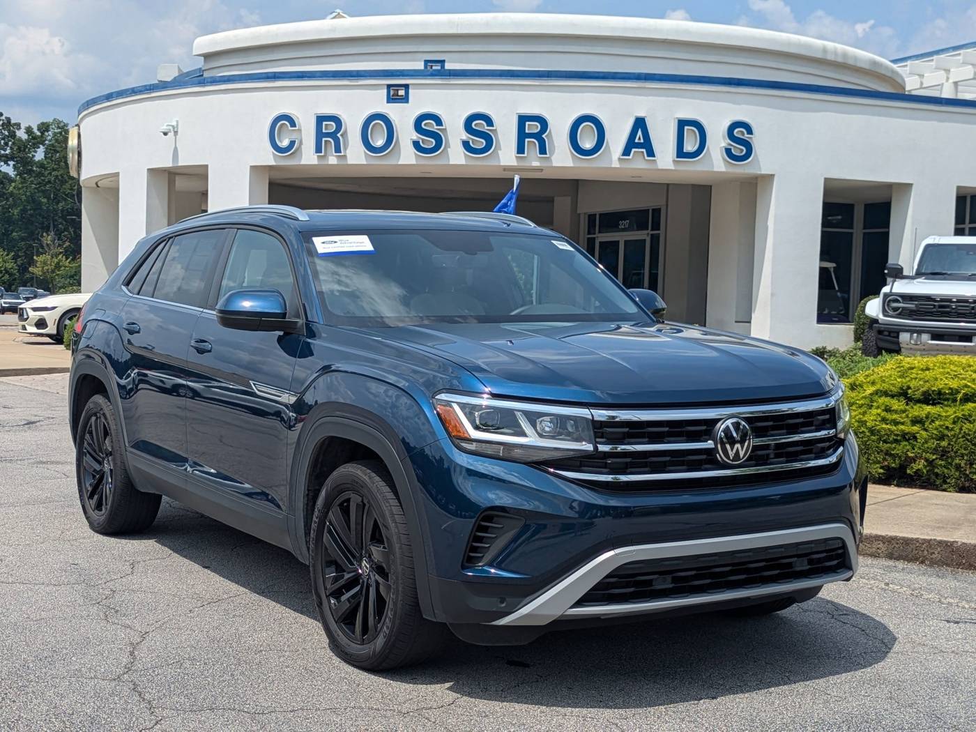 2023 Volkswagen Atlas Cross Sport SE with Technology — SUV — 46,520 mi — Fuquay-Varina, NC