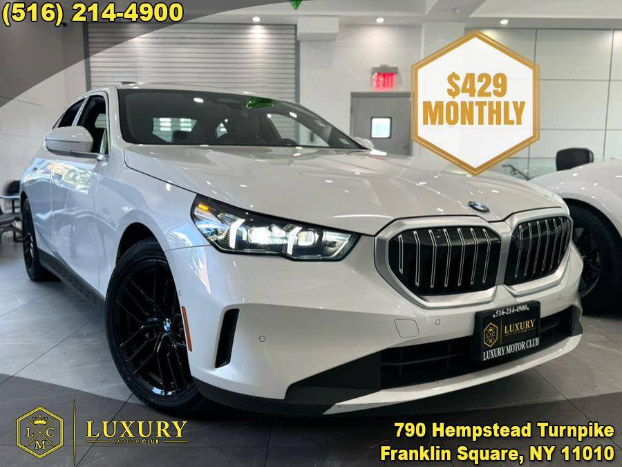 2024 BMW 5 Series 530i — Sedan — 30,450 mi — Franklin Square, NY