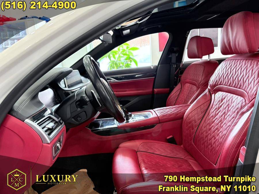 2022 BMW 7 Series 750i — Sedan — 29,283 mi — Franklin Square, NY