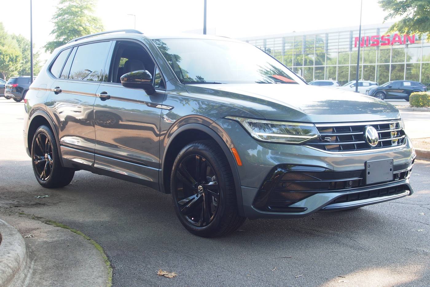 2023 Volkswagen Tiguan SE R-Line Black — SUV — 30,573 mi — Wake Forest, NC
