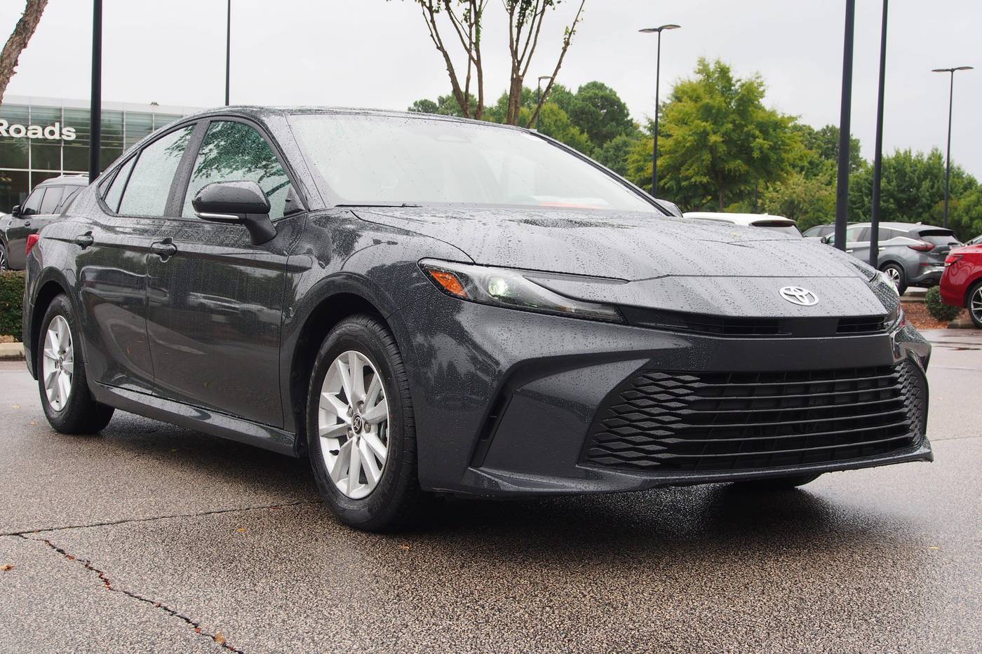 2025 Toyota Camry Hybrid LE — Sedan — 16,068 mi — Wake Forest, NC