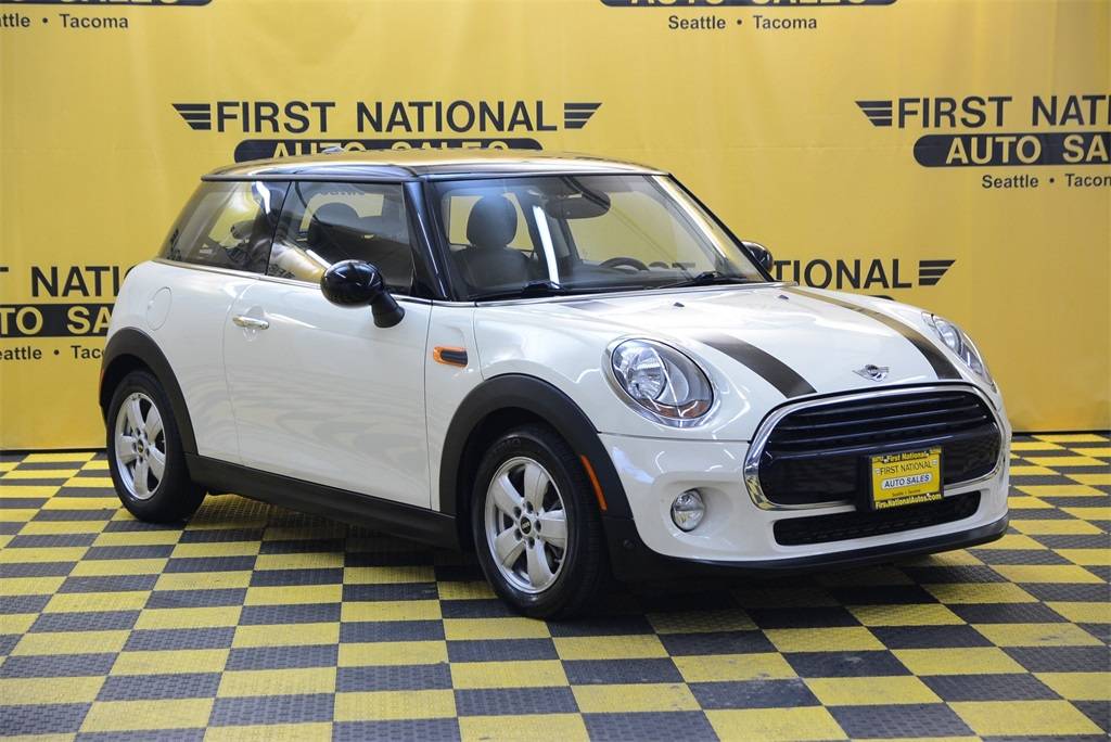 2016 MINI Hardtop Cooper — Hatchback — 51,235 mi — Seattle, WA
