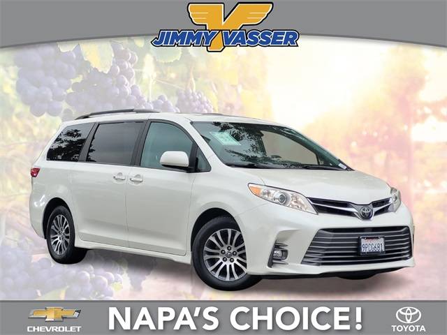 2018 Toyota Sienna L — Minivan — 117,482 mi — Napa, CA
