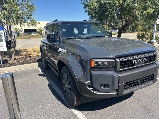 2025 Toyota Land Cruiser Base — SUV — 1,820 mi — Napa, CA