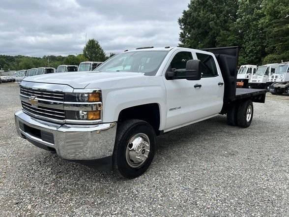 2018 Chevrolet Silverado 3500HD Chassis Cab WT — Chassis Cab Truck — 70,216 mi — Greensboro, NC