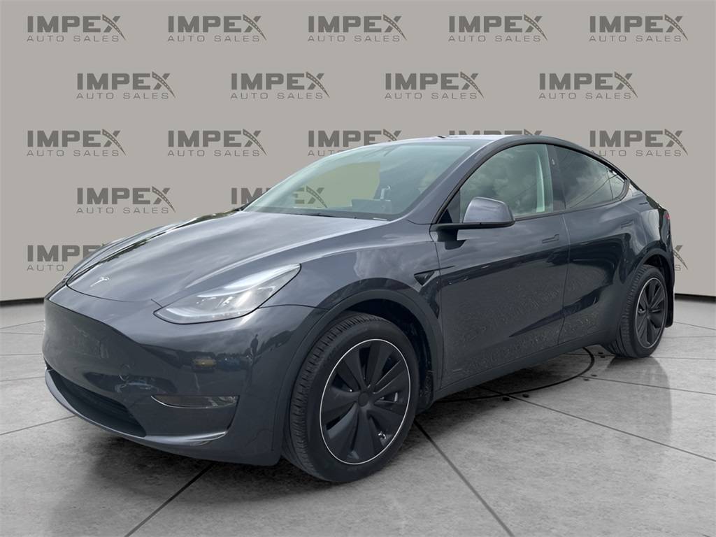 2024 Tesla Model Y Long Range — SUV — 7,652 mi — Greensboro, NC