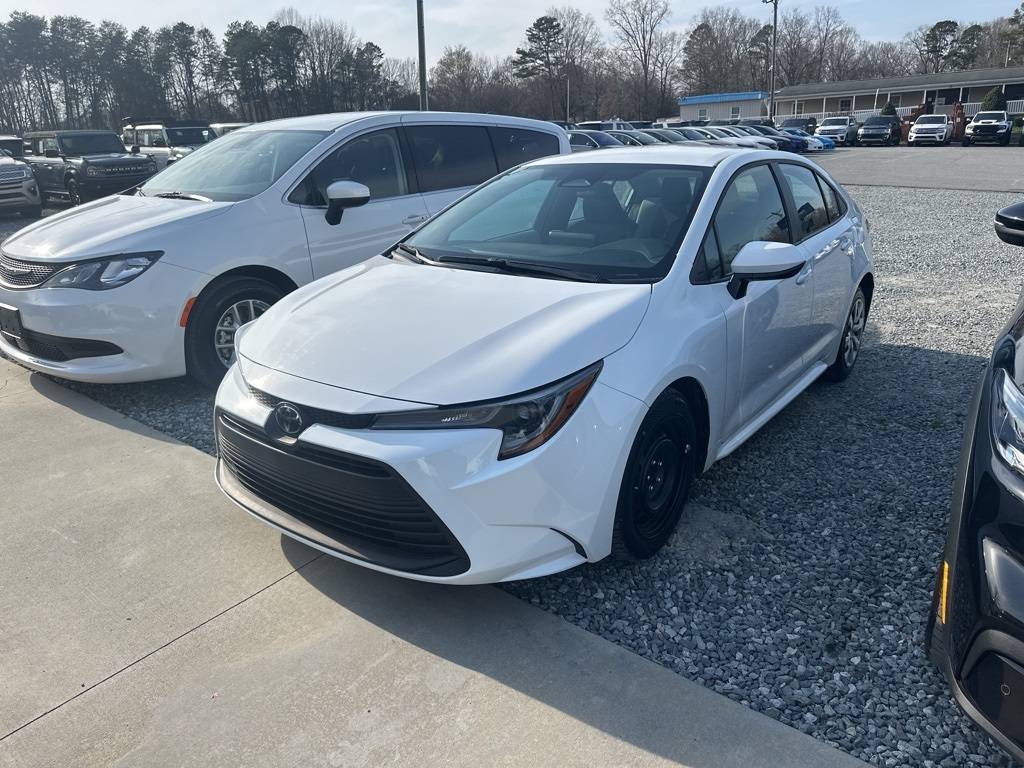 2023 Toyota Corolla LE — Sedan — 38,330 mi — Greensboro, NC