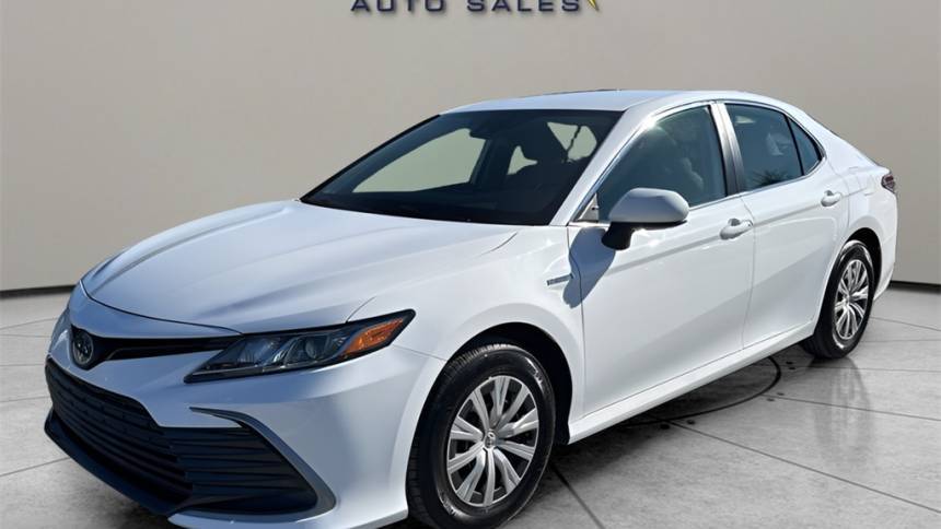 2021 Toyota Camry Hybrid LE — Sedan — 90,233 mi — Greensboro, NC