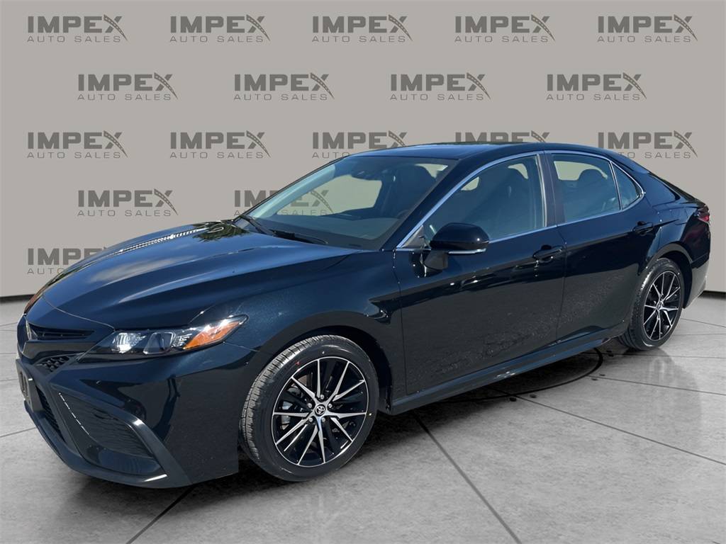 2024 Toyota Camry SE — Sedan — 29,297 mi — Greensboro, NC