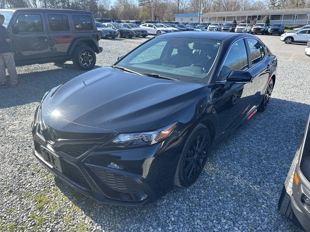 2022 Toyota Camry SE — Sedan — 63,528 mi — Greensboro, NC
