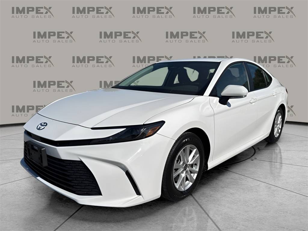 2025 Toyota Camry Hybrid LE — Sedan — 22,443 mi — Greensboro, NC