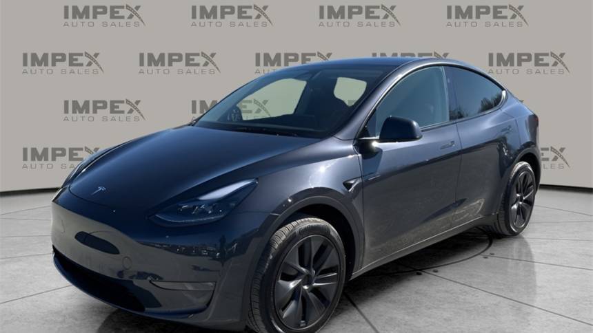 2024 Tesla Model Y Long Range — SUV — 1,961 mi — Greensboro, NC