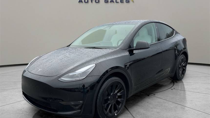 2024 Tesla Model Y Long Range — SUV — 25,392 mi — Greensboro, NC