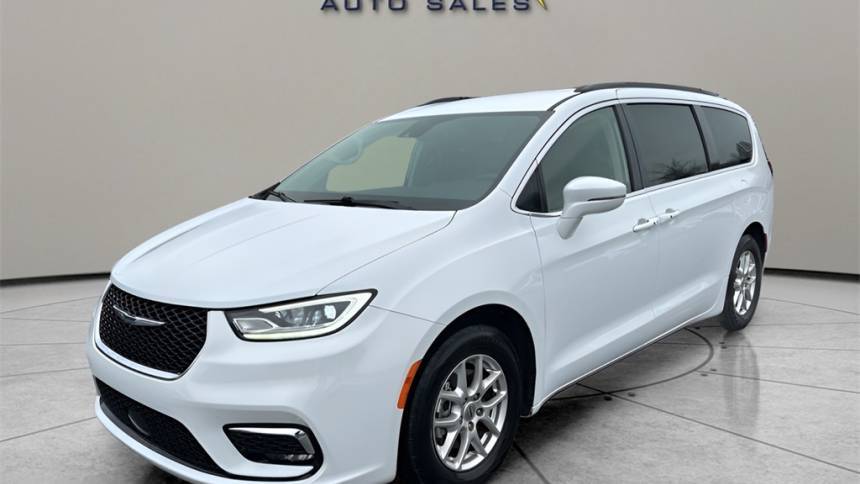 2022 Chrysler Pacifica Touring L — Minivan — 71,612 mi — Greensboro, NC