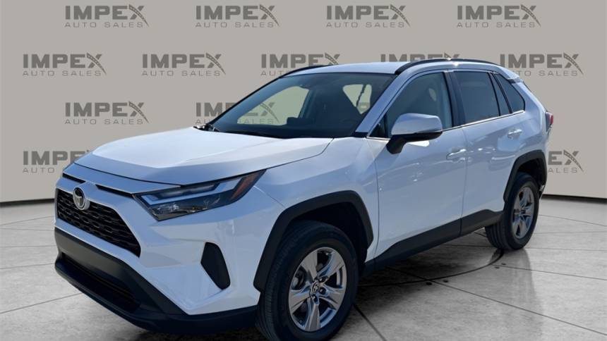 2023 Toyota RAV4 XLE — SUV — 13,612 mi — Greensboro, NC