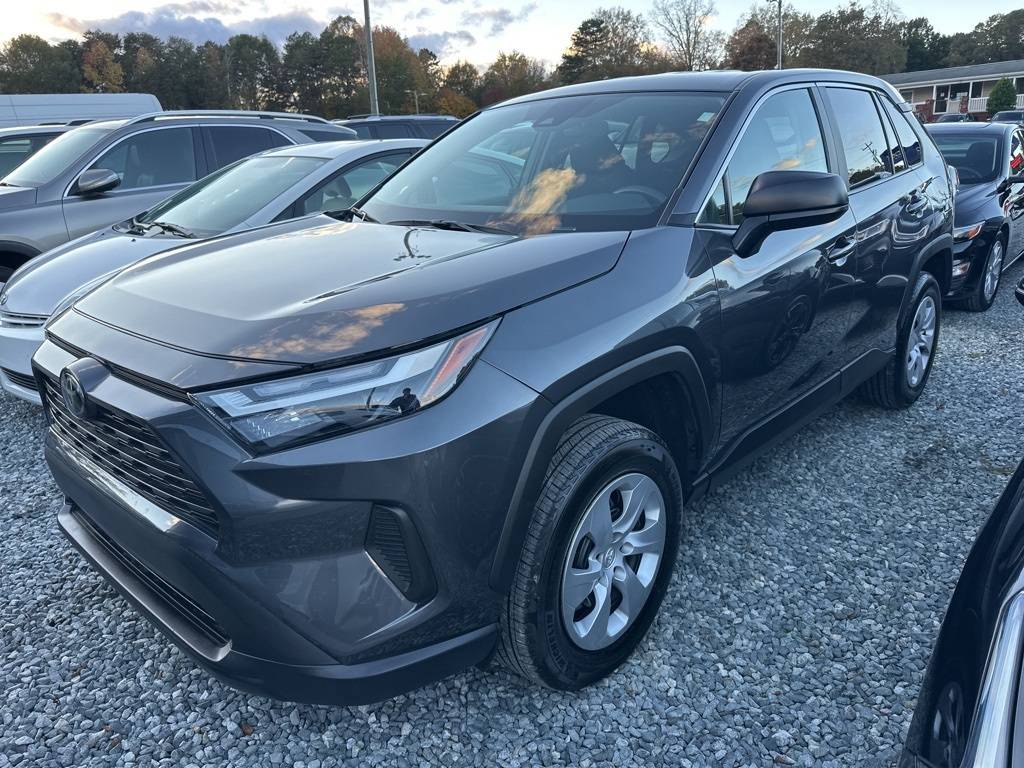 2025 Toyota RAV4 LE — SUV — 21,814 mi — Greensboro, NC