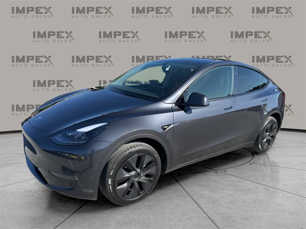 2024 Tesla Model Y Long Range — SUV — 5,594 mi — Greensboro, NC
