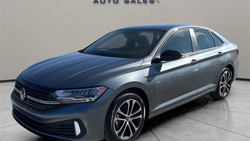 2023 Volkswagen Jetta Sport — Sedan — 17,408 mi — Greensboro, NC