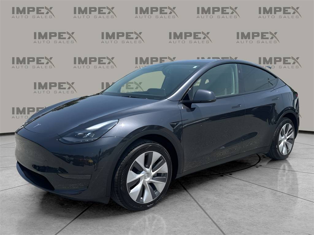 2024 Tesla Model Y Standard Range — SUV — 4,256 mi — Greensboro, NC